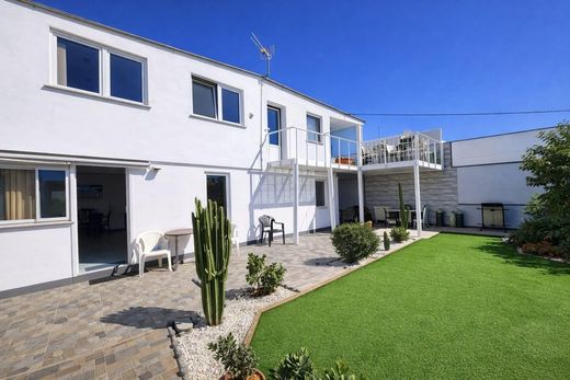 Detached House in Arona, Province of Santa Cruz de Tenerife