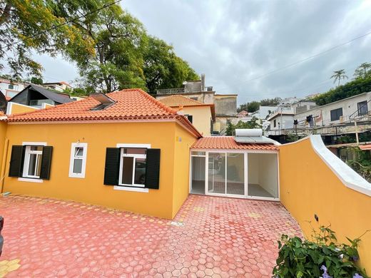 Casa de luxo - Funchal, Madeira