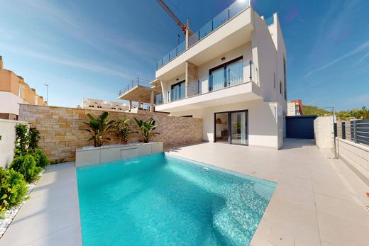 فيلا شبه مستقلة ﻓﻲ Guardamar del Segura, Provincia de Alicante