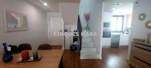 Apartment / Etagenwohnung in Sant Boi de Llobregat, Provinz Barcelona