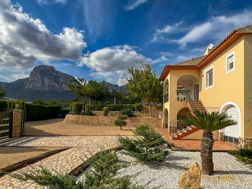 Villa en Polop, Provincia de Alicante