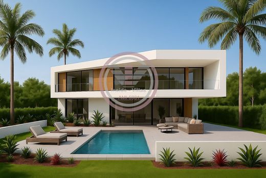 Terreno a Loulé, Distrito de Faro