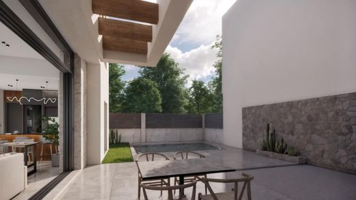 Villa in Los Montesinos, Alicante