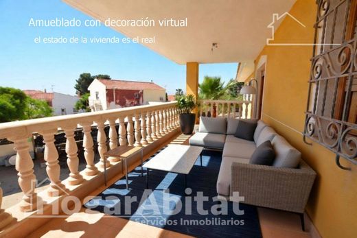 Detached House in Mutxamel, Alicante