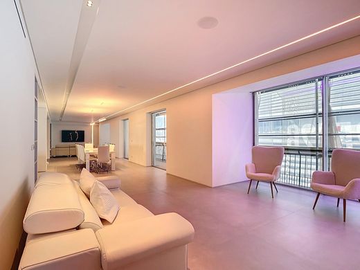 Apartment / Etagenwohnung in Madrid, Provinz Madrid