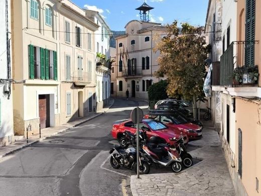 تاون هاوس ﻓﻲ Andratx, Illes Balears