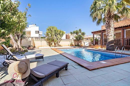 Detached House in Roquetas de Mar, Almeria