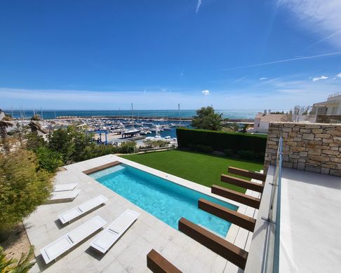 Luxus-Haus in l'Ametlla de Mar, Provinz Tarragona