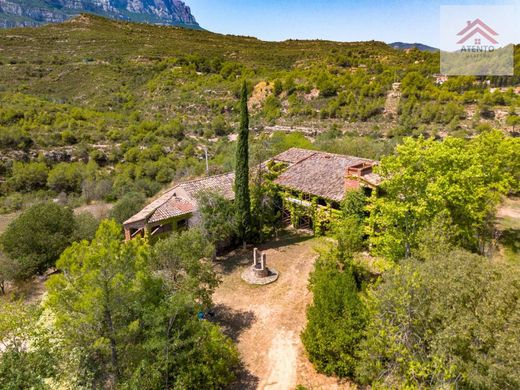 Ferme à Vacarisses, Province de Barcelone