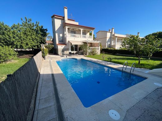Einfamilienhaus in El Vendrell, Provinz Tarragona