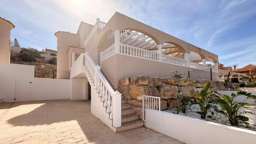 Villa in El Campello, Alicante