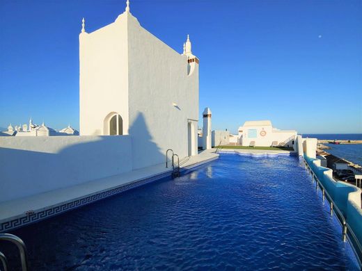 Apartment / Etagenwohnung in Benalmádena, Málaga
