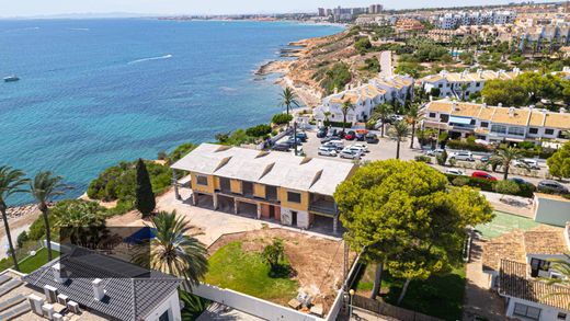 Villa in Cabo Roig, Alicante