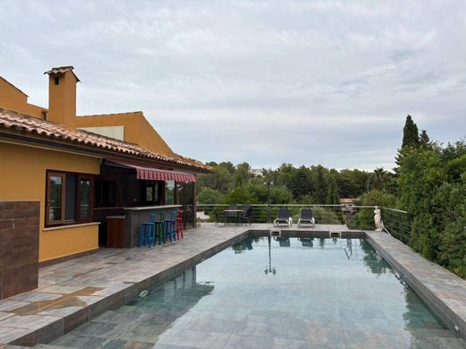 Vrijstaand huis in Esporles, Balearen