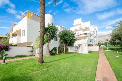 Penthouse in Estepona, Malaga