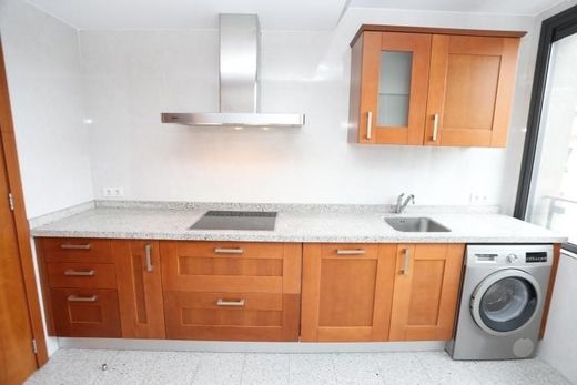 Apartment / Etagenwohnung in Oviedo, Provinz Asturien