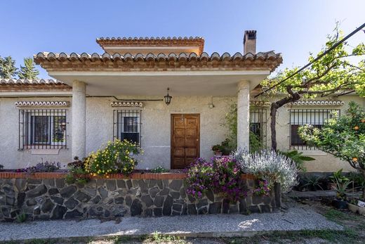 Vrijstaand huis in Otura, Provincia de Granada