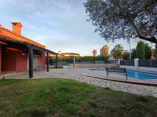 Luxury home in Torroella de Fluvià, Province of Girona