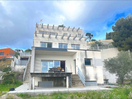 Detached House in Cunit, Province of Tarragona