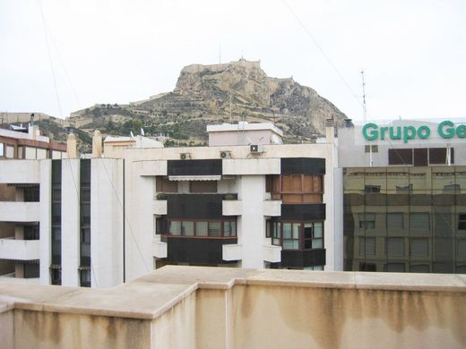 Penthouse in Alicante, Provinz Valencia