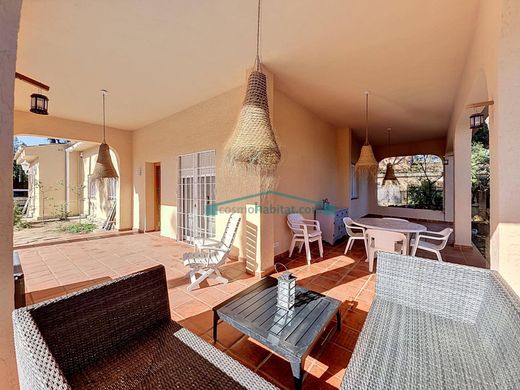 Detached House in Paterna, Valencia