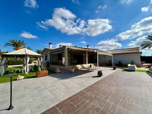 Casa en Matola, Provincia de Alicante