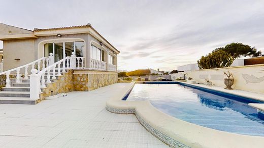 Villa en Torrevieja, Provincia de Alicante