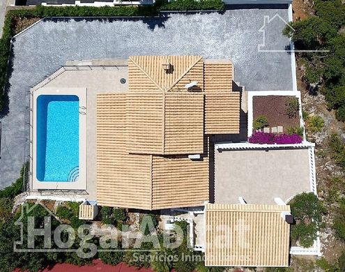 Detached House in Adsubia, Alicante