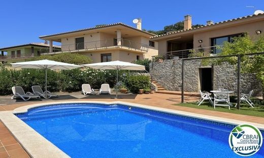 Villa in Palau-saverdera, Province of Girona