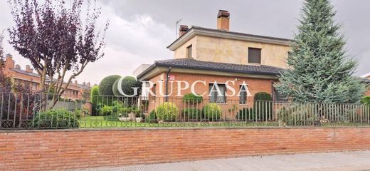 Частный Дом, Alpicat, Província de Lleida