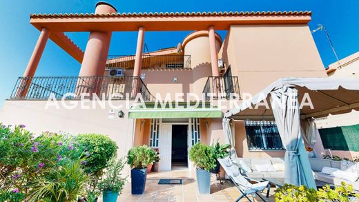 Detached House in Puig, Valencia