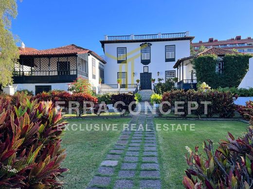 Detached House in Puerto de la Cruz, Province of Santa Cruz de Tenerife