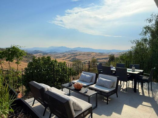 Villanueva de la Concepción, マラガのカントリー風またはファームハウス