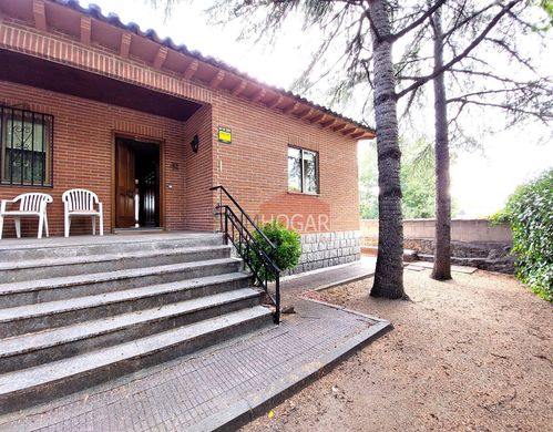 Maison individuelle à Ávila, Avila