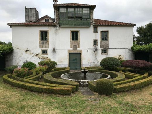 Жилой комплекс, Touro, Provincia da Coruña