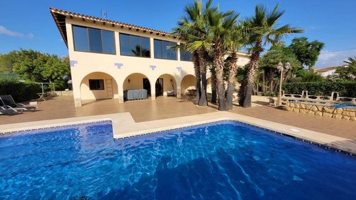 Vrijstaand huis in la Nucia, Provincia de Alicante