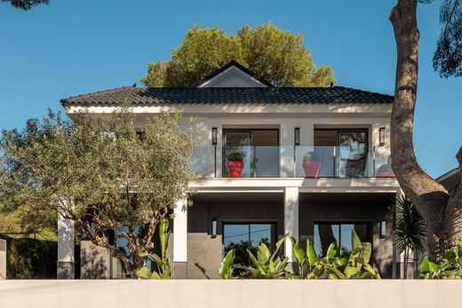 Detached House in Castelldefels, Province of Barcelona