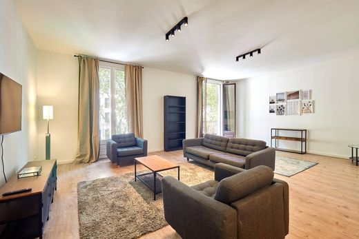 Apartment / Etagenwohnung in Barcelona, Provinz Barcelona