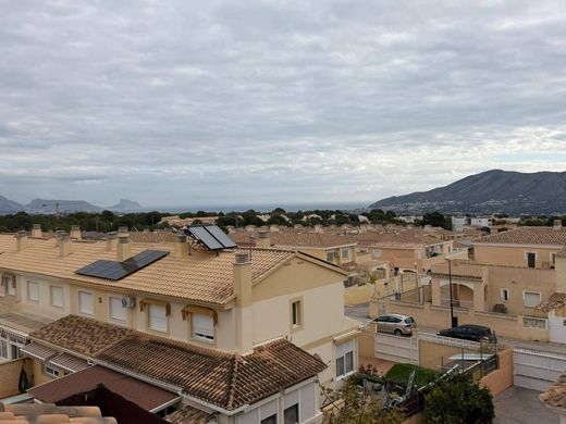 Twee-onder-een-kapwoning in la Nucia, Provincia de Alicante