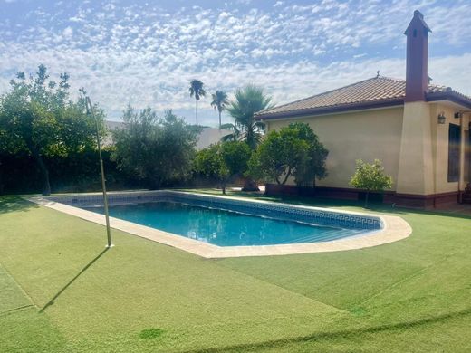 Vrijstaand huis in Sevilla, Provincia de Sevilla