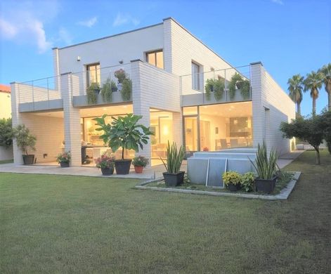 بيت مستقل ﻓﻲ La Selva del Camp, Província de Tarragona