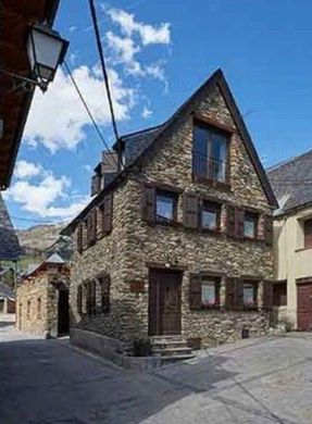 Detached House in Baguerge, Province of Lleida