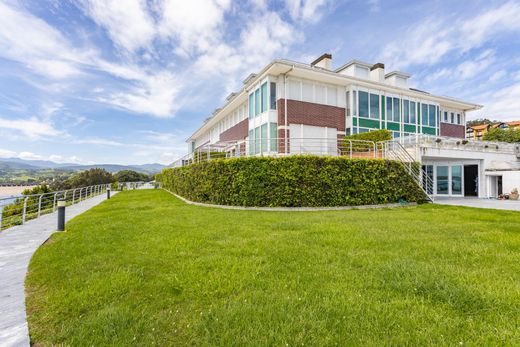 Apartment in San Vicente de la Barquera, Province of Cantabria