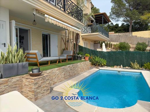 Luxe woning in la Nucia, Provincia de Alicante