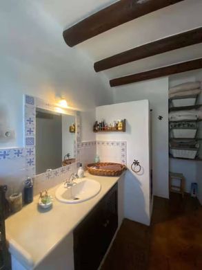 Ardales, マラガのアパートメント