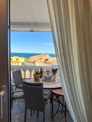 Penthouse in Torrevieja, Alicante