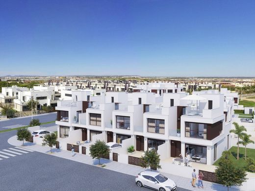 Luxury home in Pilar de la Horadada, Alicante