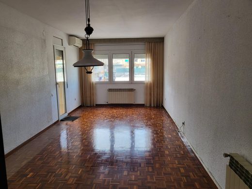 Daire Badalona, Província de Barcelona