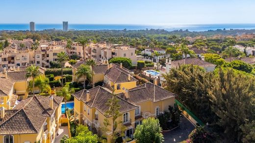 Luxe woning in Elviria, Provincia de Málaga