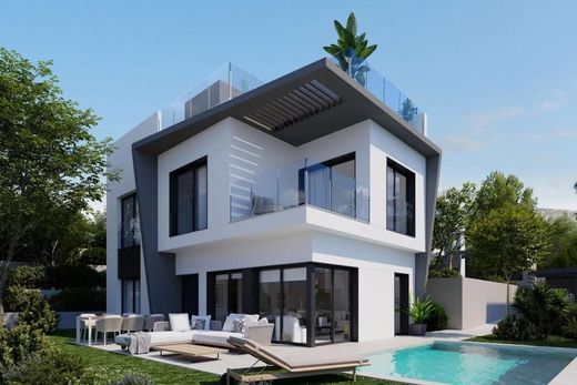 Villa in Villajoyosa, Alicante